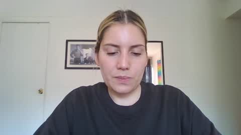 Snapshot of sweet__alana chatting on September 2025 06:44:01 PM Sweet alana online show from September 2025 06:44:01 PM