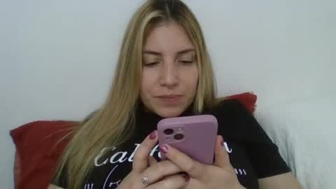 Snapshot of sweet__alana chatting on October 2025 01:06:02 AM Sweet alana online show from October 2025 01:06:02 AM