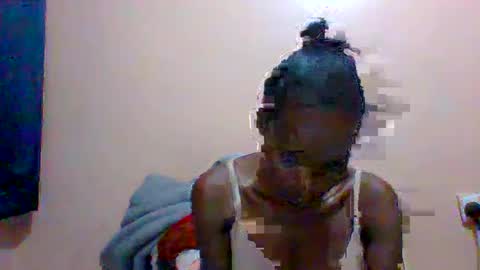 Snapshot of sweet_adora chatting on February 2025 06:45:02 PM sweet_adora online show from February 2025 06:45:02 PM