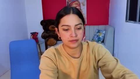 sweet_ahinara online show from October 2025 01:56:02 PM