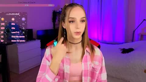 Snapshot of sweet_ali3s chatting on September 2025 04:43:02 PM Call me Alis online show from September 2025 04:43:02 PM