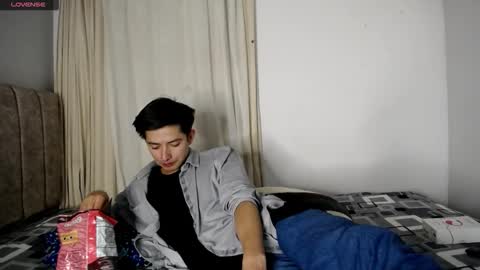 Snapshot of sweet_angels0 chatting on November 2025 03:27:01 AM Andy online show from November 2025 03:27:01 AM