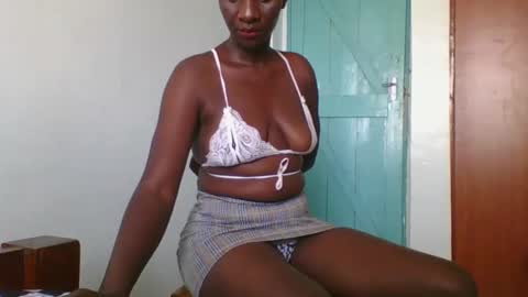 Snapshot of sweet_blackberry93 chatting on January 2025 08:22:01 AM bella online show from January 2025 08:22:01 AM