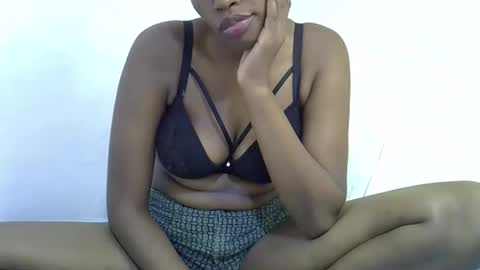 Snapshot of sweet_brown9 chatting on September 2025 08:16:01 AM sweet_brown9 online show from September 2025 08:16:01 AM