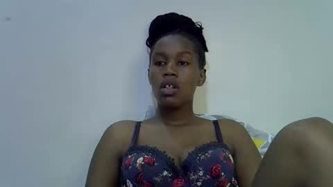 Snapshot of sweet_brown9 chatting on September 2025 10:04:02 PM sweet_brown9 online show from September 2025 10:04:02 PM