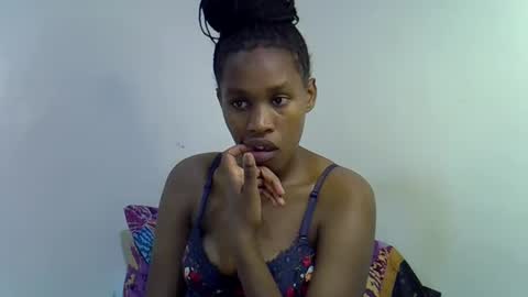 Snapshot of sweet_brown9 chatting on October 2025 07:12:02 PM sweet_brown9 online show from October 2025 07:12:02 PM