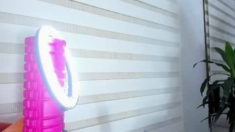 sweet_brunette88 online show from February 2025 02:50:02 AM