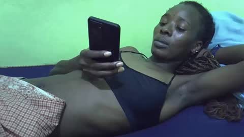 sweet_candie01 online show from February 2026 06:23:01 PM