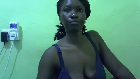 sweet_cherie1 online show from May 2026 06:48:01 PM