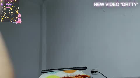 Snapshot of sweet_dty chatting on February 2025 11:34:01 AM ZAFIRO QUIROZ online show from February 2025 11:34:01 AM