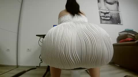           online show from February 2025 05:23:01 AM