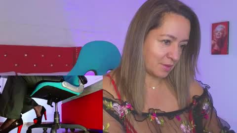 Snapshot of sweet_evans___ chatting on October 2025 03:28:01 AM Sweet Evans online show from October 2025 03:28:01 AM