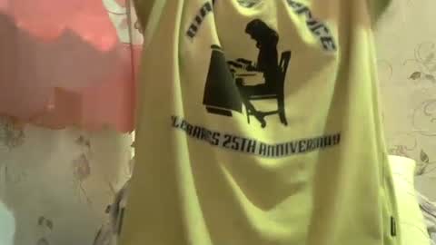 Snapshot of sweet_gamella chatting on January 2025 04:02:02 PM Gael online show from January 2025 04:02:02 PM