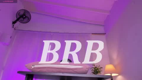 Snapshot of sweet_kahia chatting on December 2024 02:22:02 PM Diana online show from December 2024 02:22:02 PM