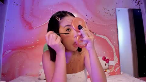 Snapshot of sweet_lemariee_ chatting on October 2025 01:40:02 PM Lemarie online show from October 2025 01:40:02 PM