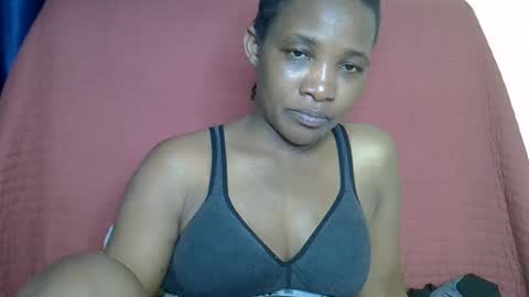 sweet_lessly online show from February 2026 10:08:01 PM