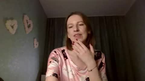 sweet_lilbunny online show from October 2025 02:35:01 PM