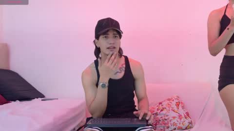 Mia online show from May 2026 12:34:02 PM