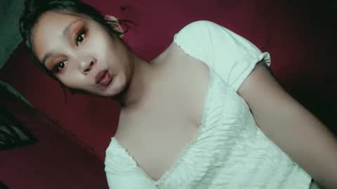 Snapshot of sweet_lover5 chatting on October 2025 12:13:02 PM SWEET LOVE online show from October 2025 12:13:02 PM