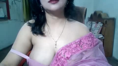 Snapshot of sweet_manisha chatting on February 2025 06:42:02 AM sweet_manisha online show from February 2025 06:42:02 AM