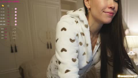 Dana online show from December 2024 11:03:02 AM