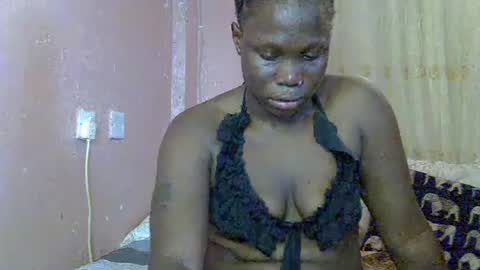 Snapshot of sweet_monalisa93 chatting on February 2026 07:29:02 AM Lisa online show from February 2026 07:29:02 AM