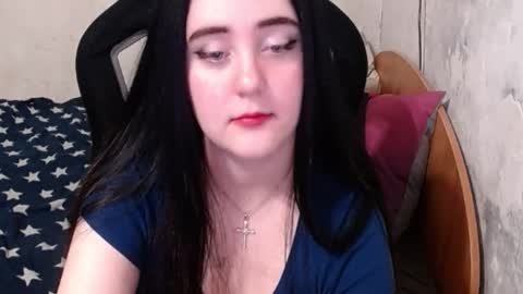 Snapshot of sweet_my_dream chatting on January 2025 04:27:01 PM sweet_my_dream online show from January 2025 04:27:01 PM