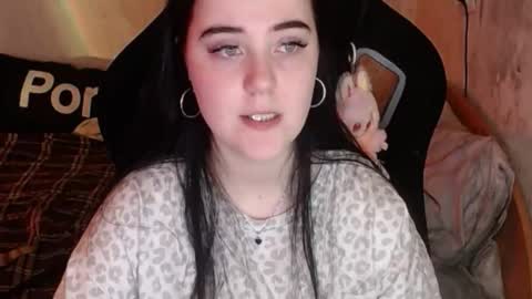 Snapshot of sweet_my_dream chatting on November 2025 10:09:01 AM sweet_my_dream online show from November 2025 10:09:01 AM