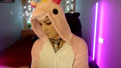 sweet_n_strong online show from November 2025 12:55:01 PM