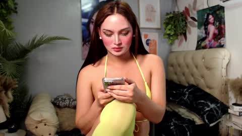 girlnamenicole online show from December 2024 05:27:02 AM