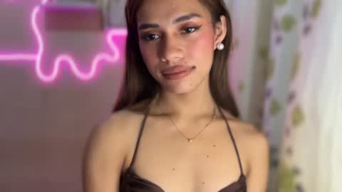 Snapshot of sweet_nikki03 chatting on September 2025 09:29:02 PM sweet_nikki03 online show from September 2025 09:29:02 PM