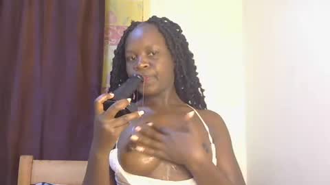 sweet peachy online show from June 2026 12:02:02 AM