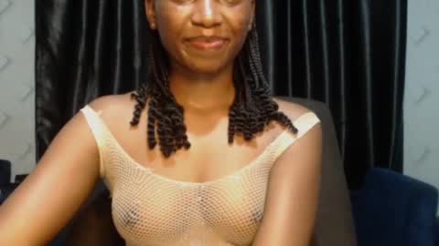 Snapshot of sweet_puna chatting on February 2025 07:00:01 AM Nancy online show from February 2025 07:00:01 AM