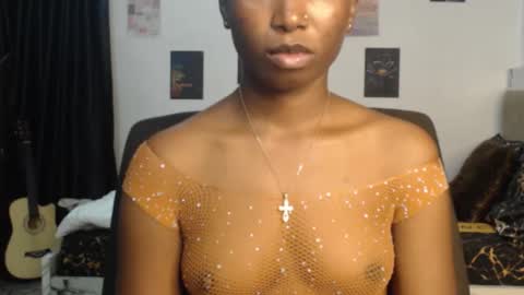 Nancy online show from December 2025 07:14:02 AM