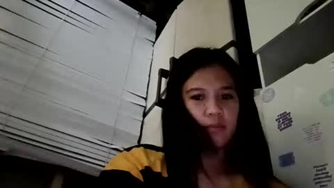Snapshot of sweet_ro chatting on April 2026 05:54:01 PM Ro online show from April 2026 05:54:01 PM