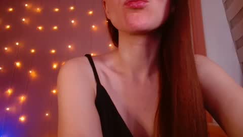 Snapshot of sweet_rosely chatting on February 2025 08:51:02 PM Sweet Rosely online show from February 2025 08:51:02 PM