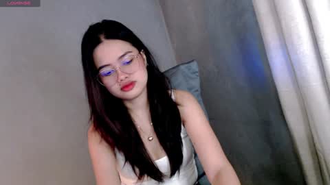 Snapshot of sweet_sirenxx chatting on January 2025 09:03:01 AM Leah online show from January 2025 09:03:01 AM