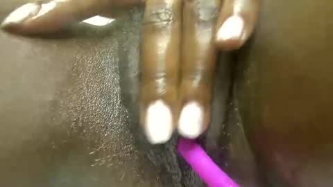 Nina online show from January 2025 09:47:02 PM