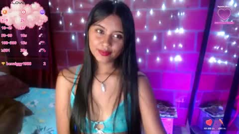 Snapshot of sweet_susy999 chatting on January 2025 03:19:02 AM susy 222 online show from January 2025 03:19:02 AM