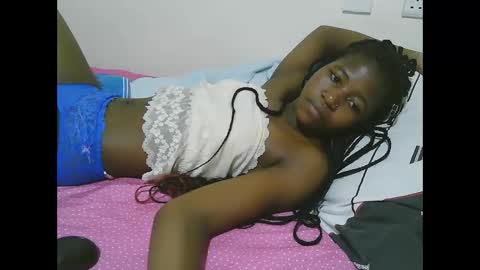 Tatty online show from February 2025 11:42:01 PM