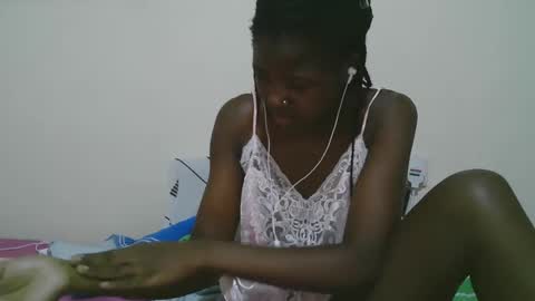 Tatty online show from February 2025 07:48:02 PM