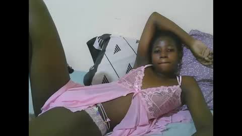 Tatty online show from October 2025 07:47:02 PM