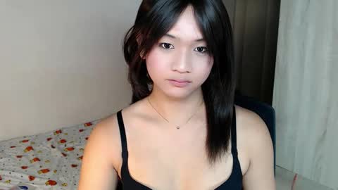 Snapshot of sweet_tenshi chatting on May 2026 12:49:01 AM tenshi online show from May 2026 12:49:01 AM