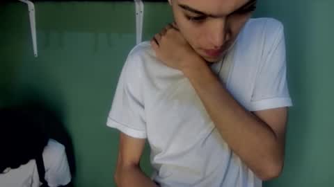 Snapshot of sweet_tippot chatting on November 2025 03:16:02 AM Tippot and Germaine online show from November 2025 03:16:02 AM