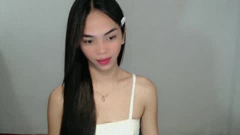 Snapshot of sweet_tyla chatting on December 2024 03:27:02 AM sweet_tyla online show from December 2024 03:27:02 AM