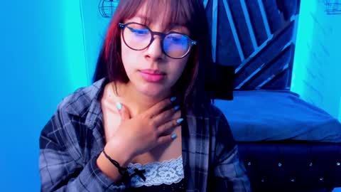 sweet_venus4 online show from January 2025 06:45:01 PM