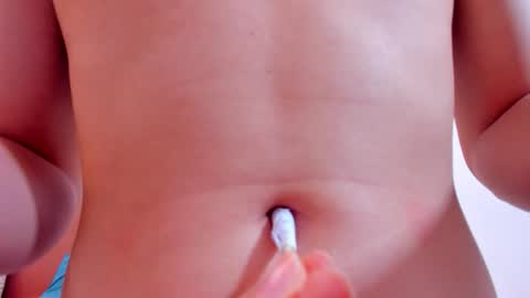 Snapshot of sweet_wallen chatting on September 2025 02:11:02 PM liamdamjackerick and zack online show from September 2025 02:11:02 PM