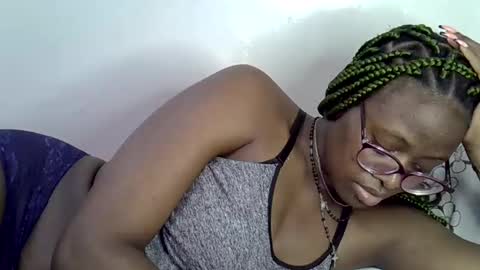 Snapshot of sweet_zarah chatting on May 2026 03:39:02 PM sweet_zarah online show from May 2026 03:39:02 PM