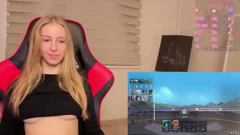 sweet_zz_gold online show from October 2025 07:47:02 PM