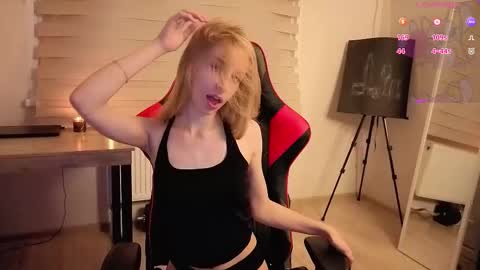 sweet_zz_gold online show from November 2025 07:08:02 PM